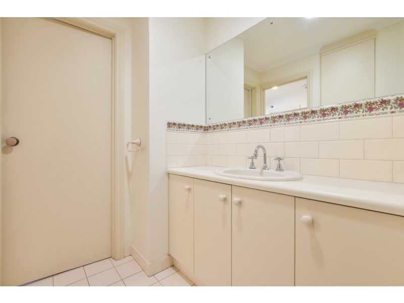2 Epsilon Close, Woodcroft SA 5162