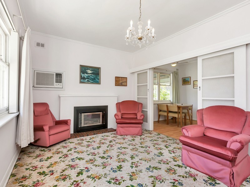 10 Bourlang Ave, Camden Park SA 5038