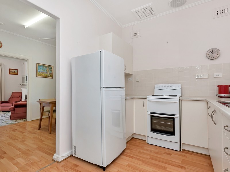 10 Bourlang Ave, Camden Park SA 5038