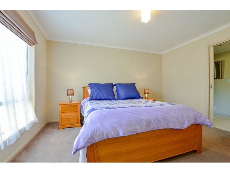 5 Tidewater Street, Aldinga Beach SA 5173