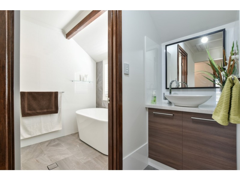 14 Shetland Street, Woodcroft SA 5162