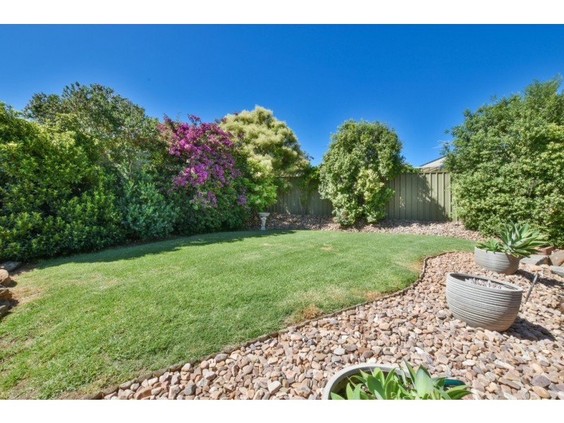 1 Curtin Court, Trott Park SA 5158