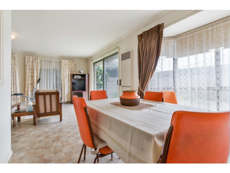 2 Aloisi Court, Woodcroft SA 5162