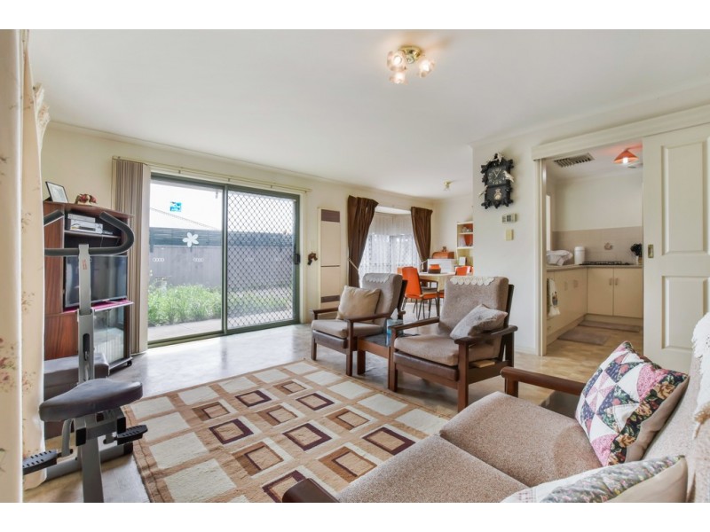 2 Aloisi Court, Woodcroft SA 5162