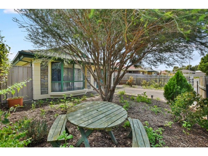 2 Aloisi Court, Woodcroft SA 5162