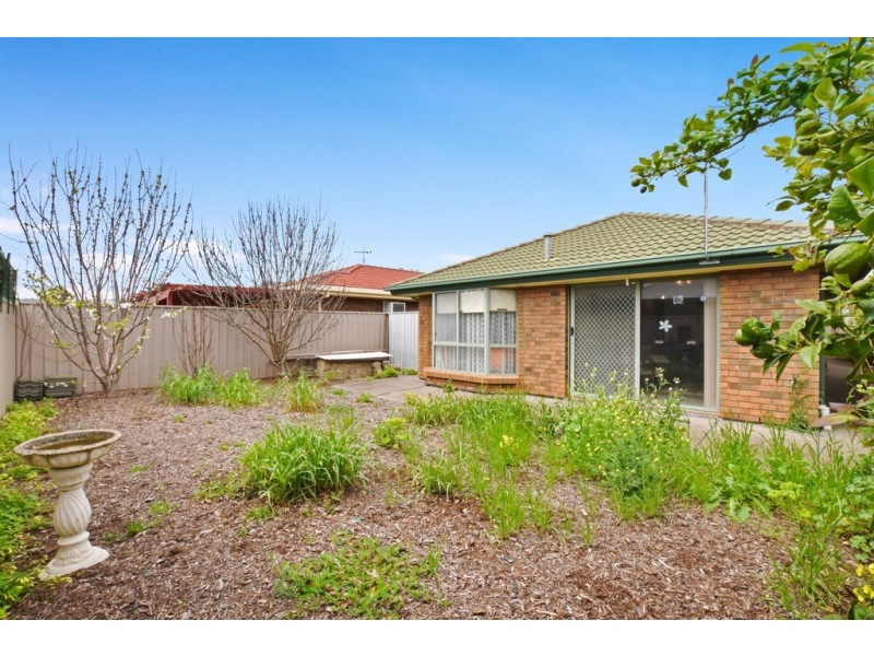 2 Aloisi Court, Woodcroft SA 5162