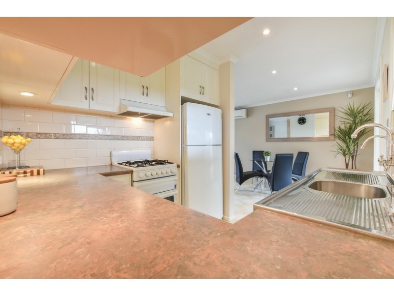 21 Sherebrooke Boulevard, Woodcroft SA 5162