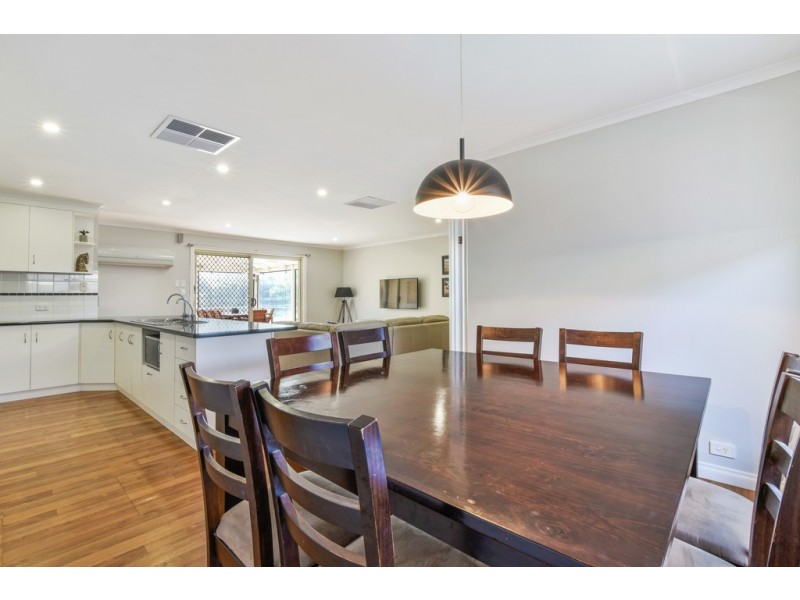 2 Ketch Court, Aldinga Beach SA 5173