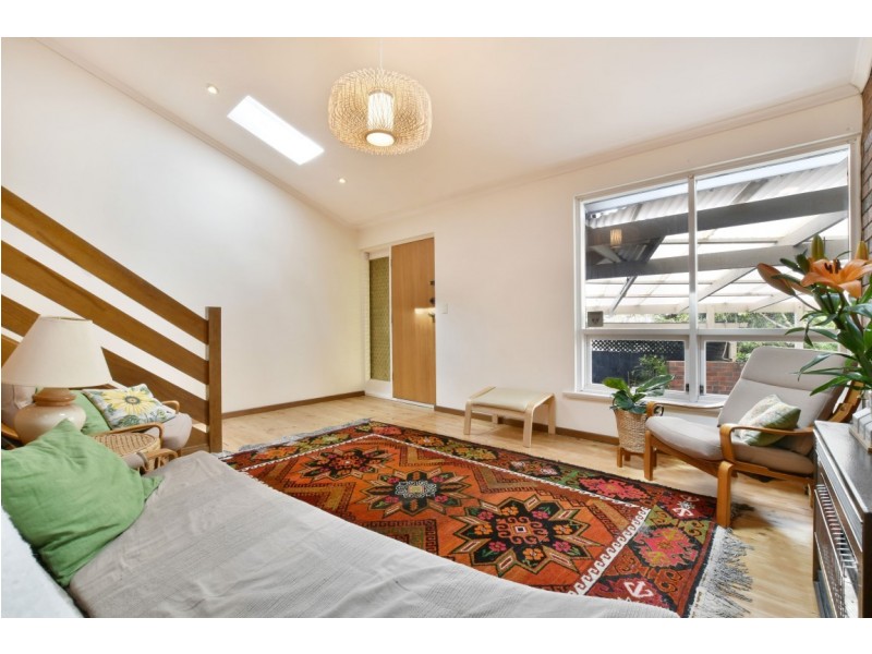 17 Conington Crescent, Morphett Vale SA 5162