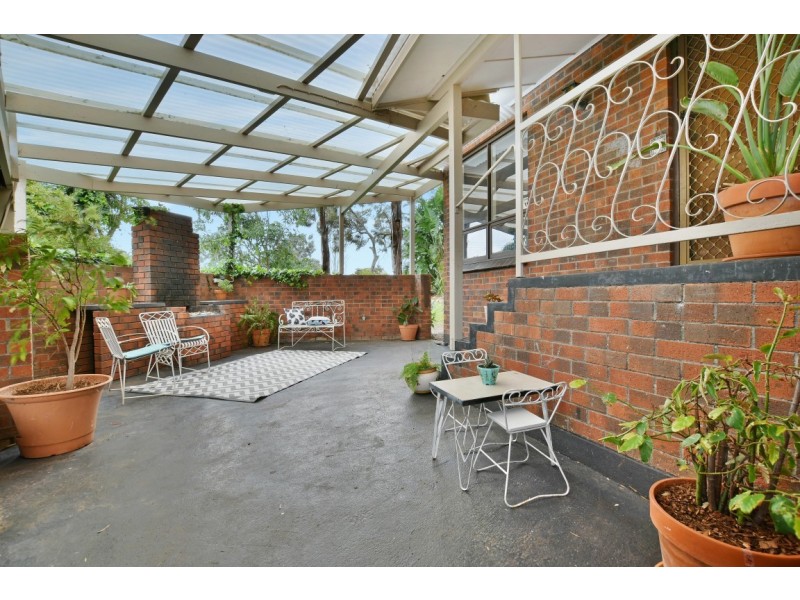 17 Conington Crescent, Morphett Vale SA 5162