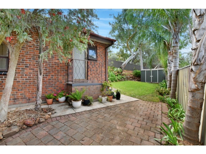 17 Conington Crescent, Morphett Vale SA 5162