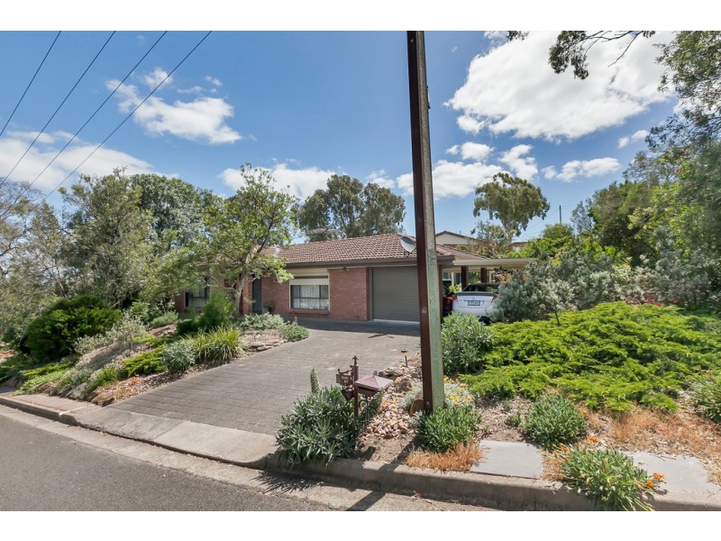 4 Dianne Street, Happy Valley SA 5159