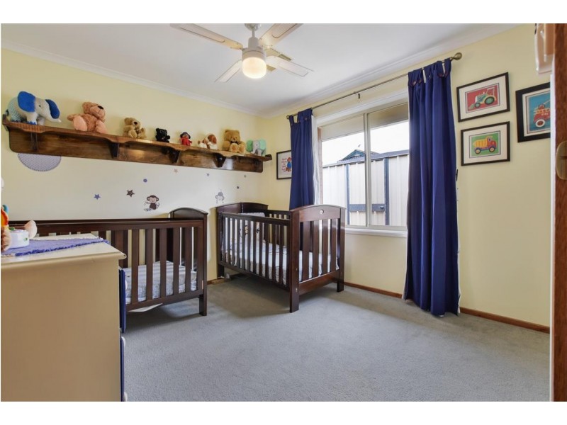 20 Whitestone Crescent, Seaford Rise SA 5169