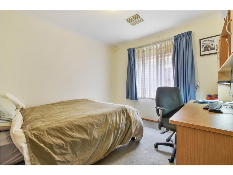 20 Whitestone Crescent, Seaford Rise SA 5169