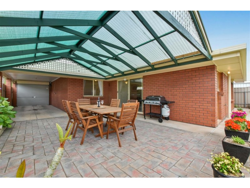 20 Whitestone Crescent, Seaford Rise SA 5169