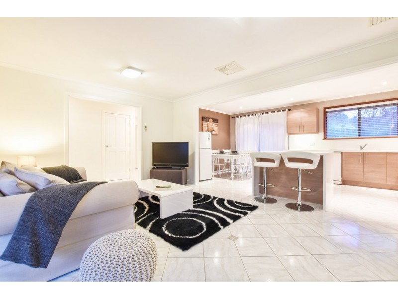 27 Mary Street, Happy Valley SA 5159