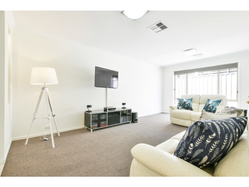 50 Lighthouse Tce, Seaford Meadows SA 5169