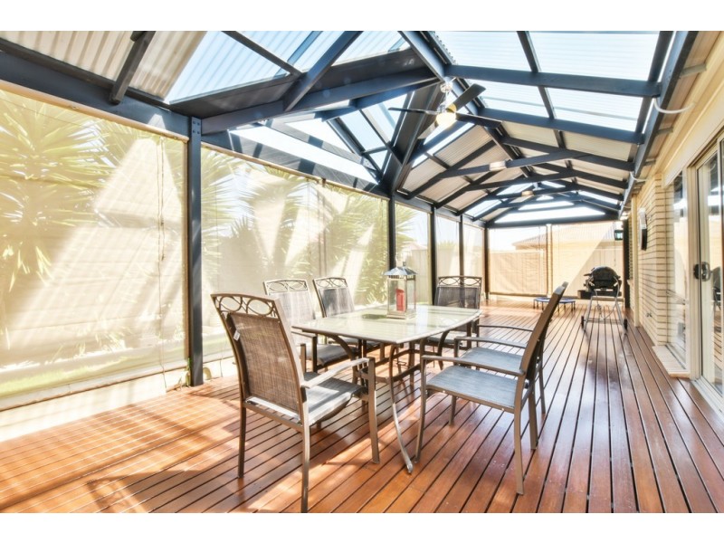 50 Lighthouse Tce, Seaford Meadows SA 5169