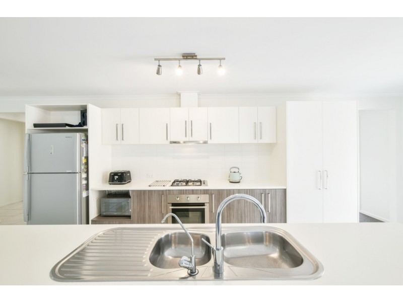 50 Lighthouse Tce, Seaford Meadows SA 5169