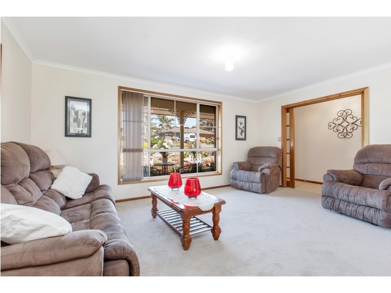 4 Malvern Way, Onkaparinga Hills SA 5163