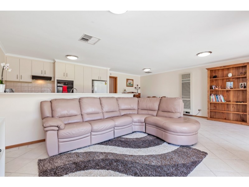 4 Malvern Way, Onkaparinga Hills SA 5163