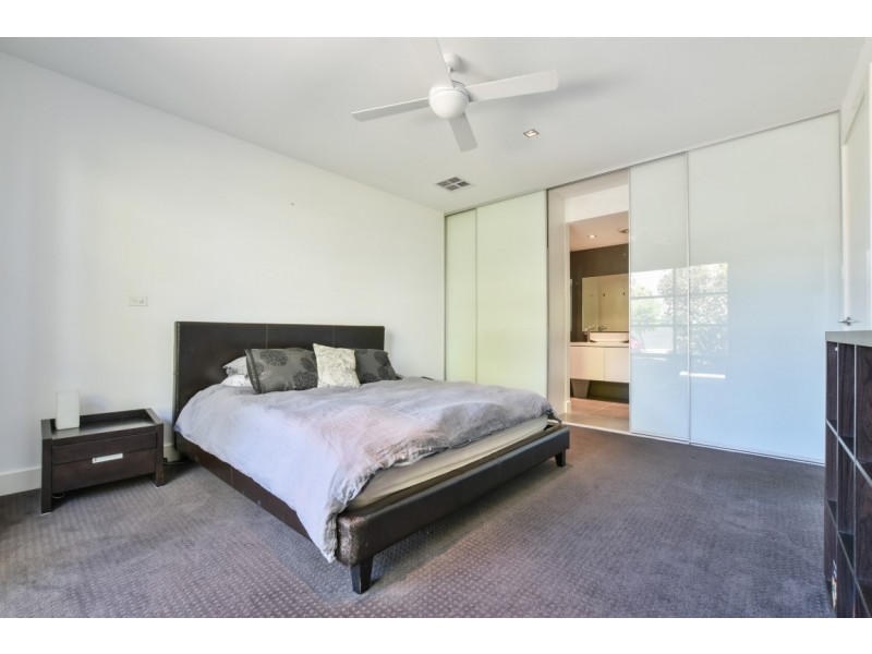 27 Ranelagh St, Glengowrie SA 5044