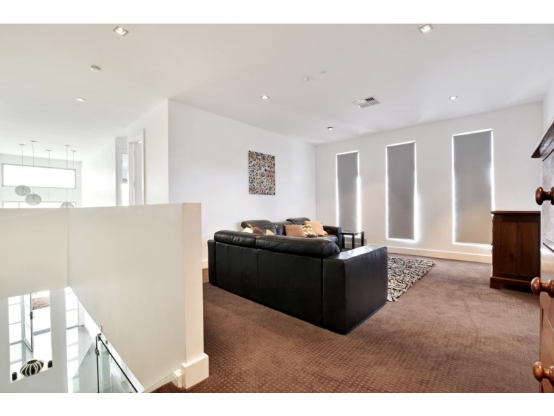 27 Ranelagh St, Glengowrie SA 5044