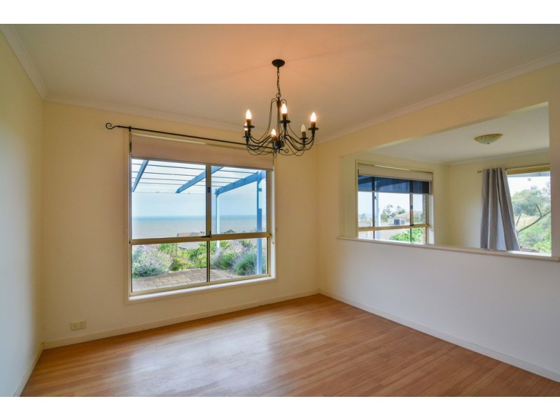 18 Sandpiper Terrace, Hallett Cove SA 5158