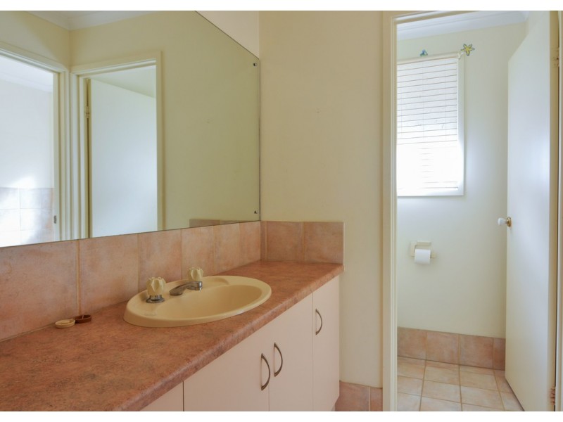 18 Sandpiper Terrace, Hallett Cove SA 5158