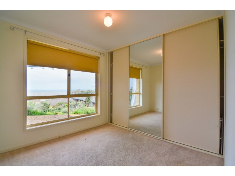 18 Sandpiper Terrace, Hallett Cove SA 5158