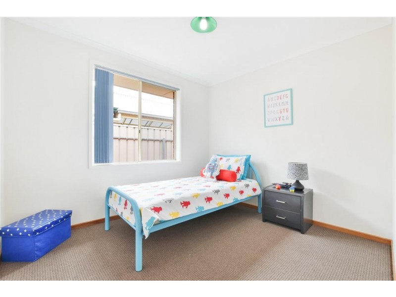 17 Brooks Circuit, Woodcroft SA 5162