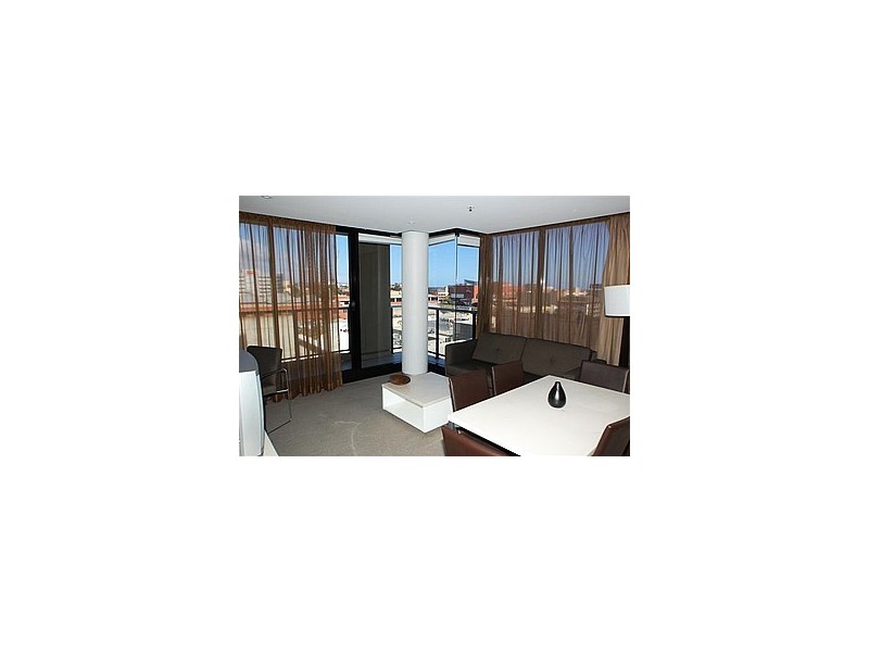 1011-104 North Tce, Adelaide SA 5000