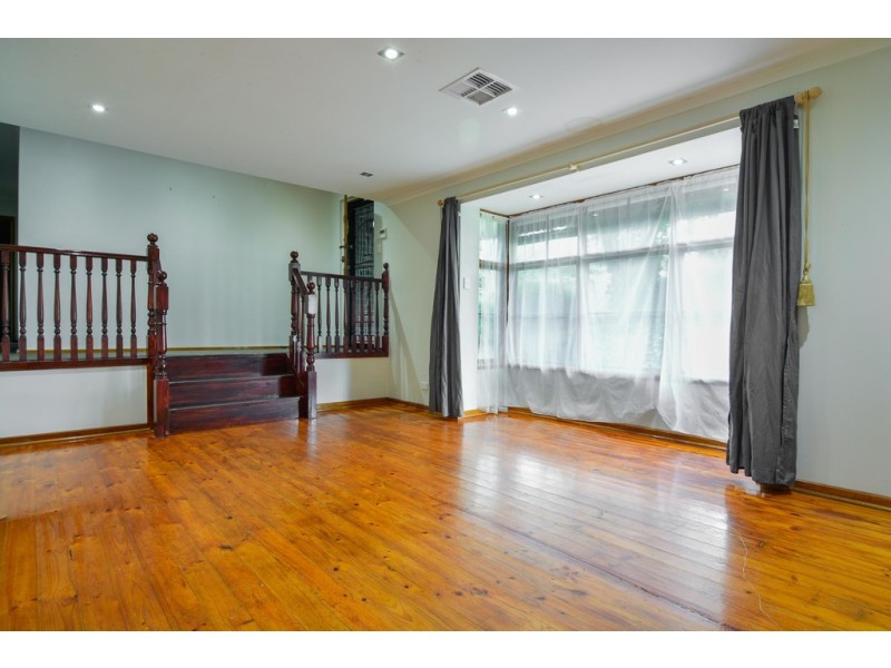 31 Sunvalley Road, O’halloran Hill SA 5158