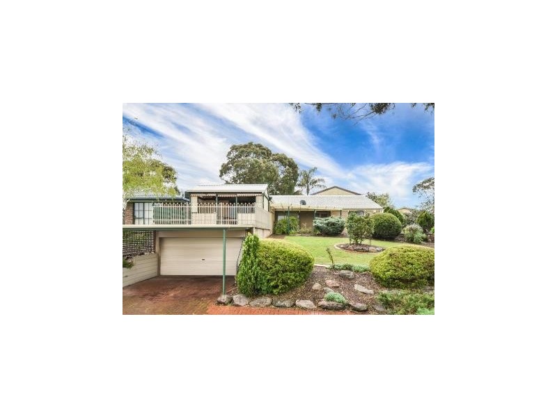 14 Sherwood Avenue, Happy Valley SA 5159