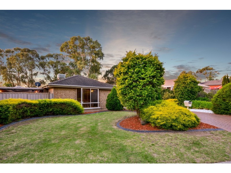 7 Houndsgate Court, Onkaparinga Hills SA 5163