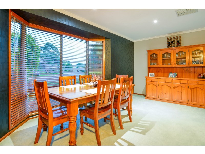 7 Houndsgate Court, Onkaparinga Hills SA 5163