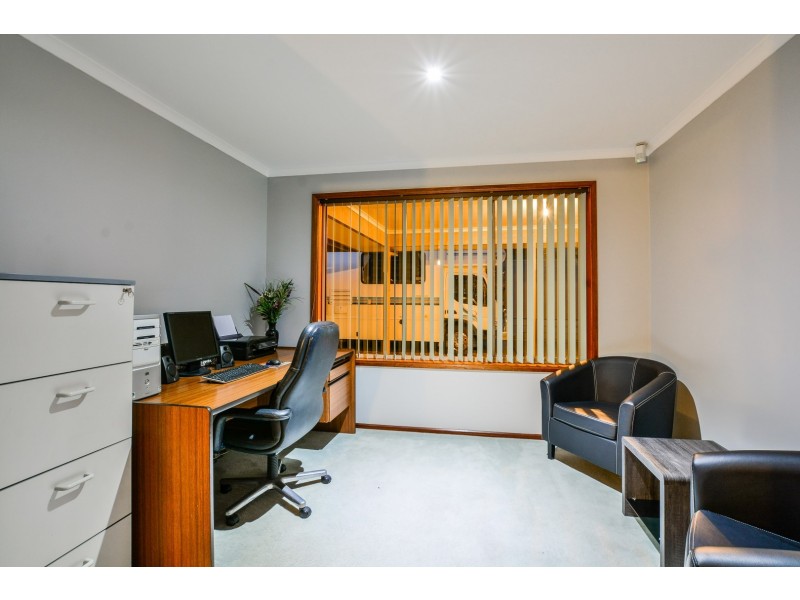 7 Houndsgate Court, Onkaparinga Hills SA 5163