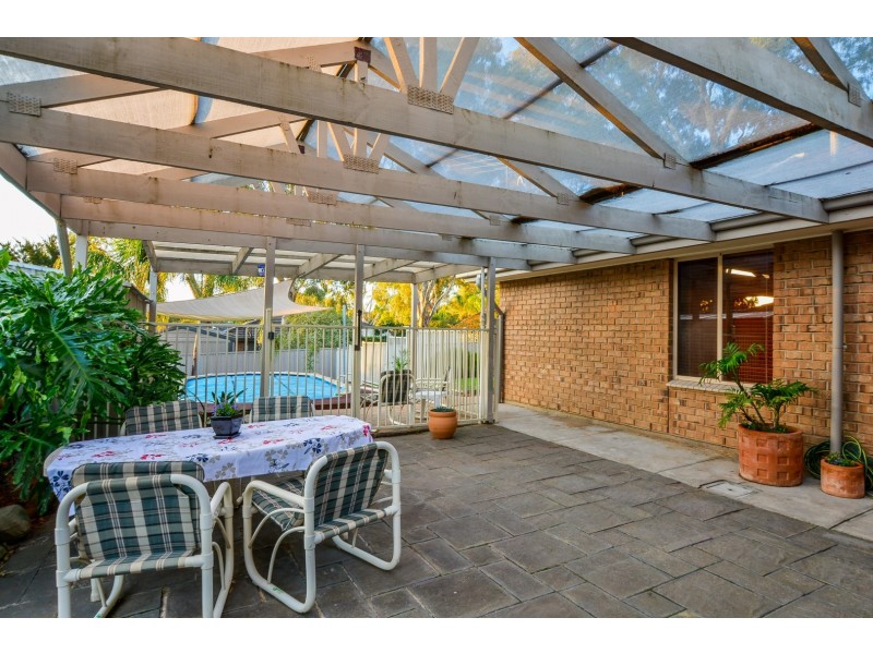 7 Houndsgate Court, Onkaparinga Hills SA 5163