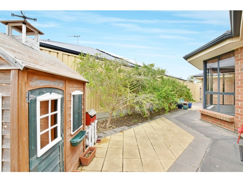 9 Signal Street, Seaford Meadows SA 5169