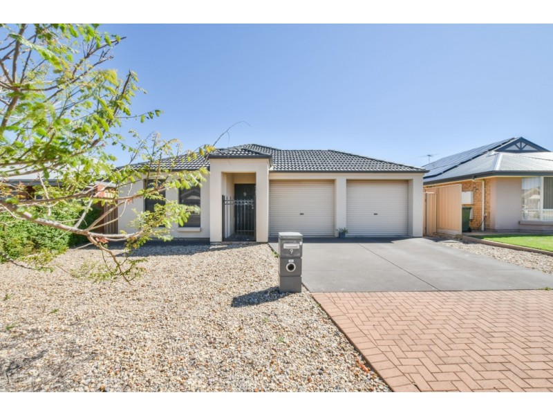 9 Signal Street, Seaford Meadows SA 5169