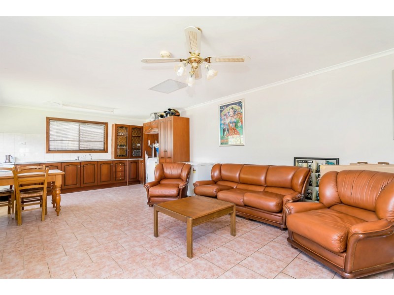 19 Falkirk Avenue, Seaton SA 5023