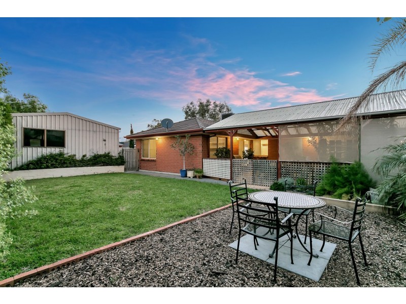 15 Deane Avenue, Noarlunga Downs SA 5168