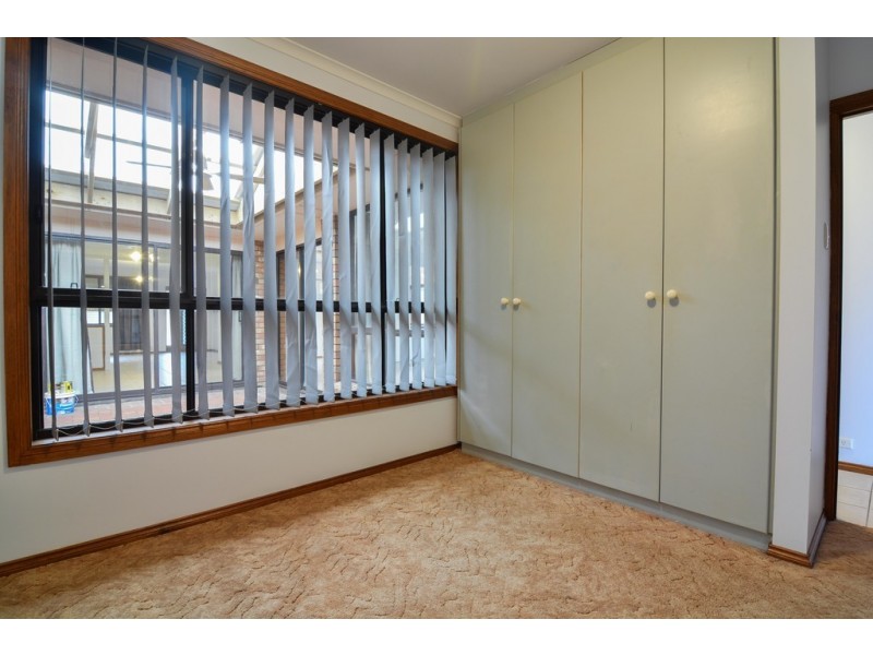 5a Lefkas Court, Seaton SA 5023