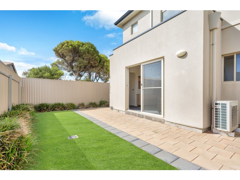 4/12 Whinnerah Avenue, Aldinga Beach SA 5173