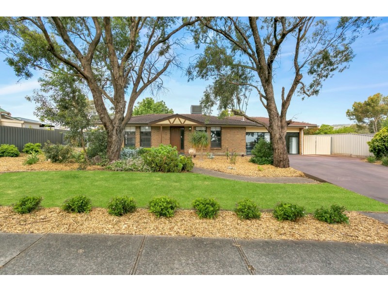 63 Sir James Hardy Way, Woodcroft SA 5162