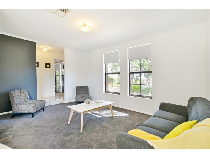 63 Sir James Hardy Way, Woodcroft SA 5162