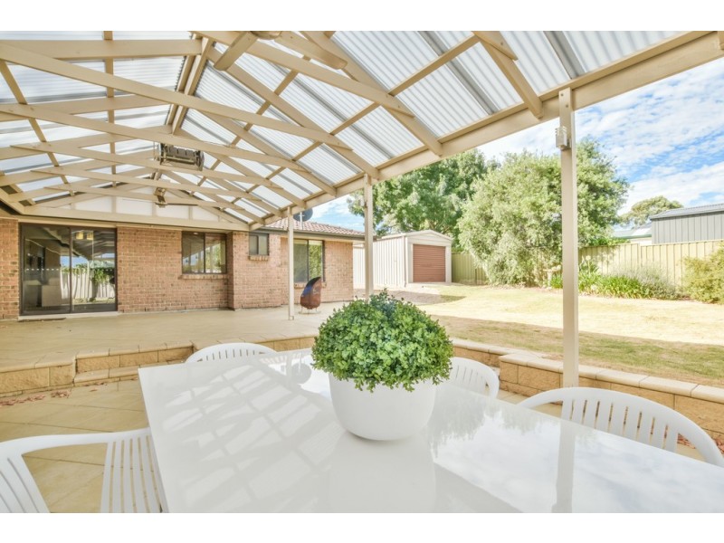 63 Sir James Hardy Way, Woodcroft SA 5162