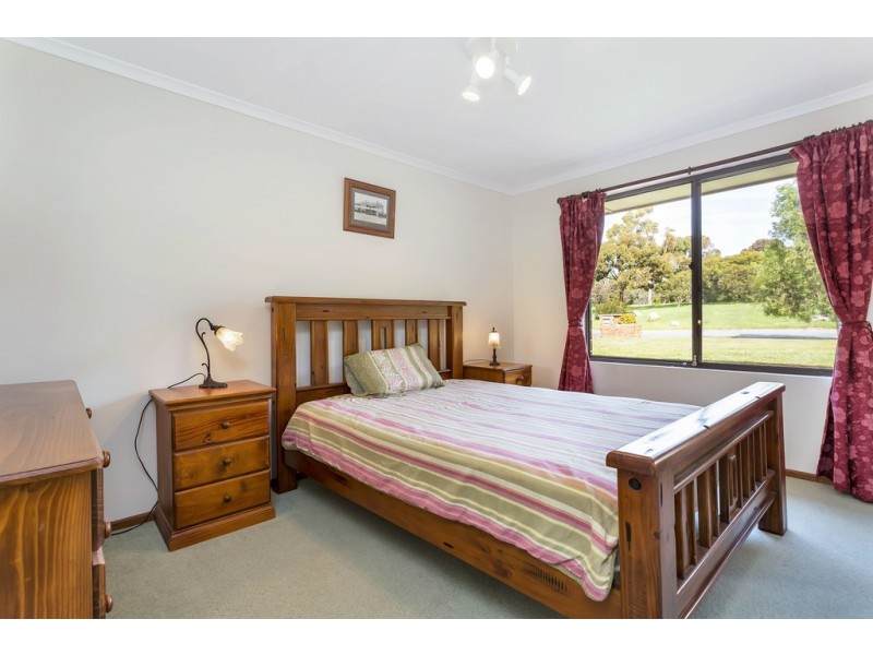 11 Claremont Street, Morphett Vale SA 5162