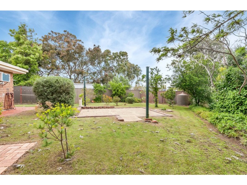 11 Claremont Street, Morphett Vale SA 5162