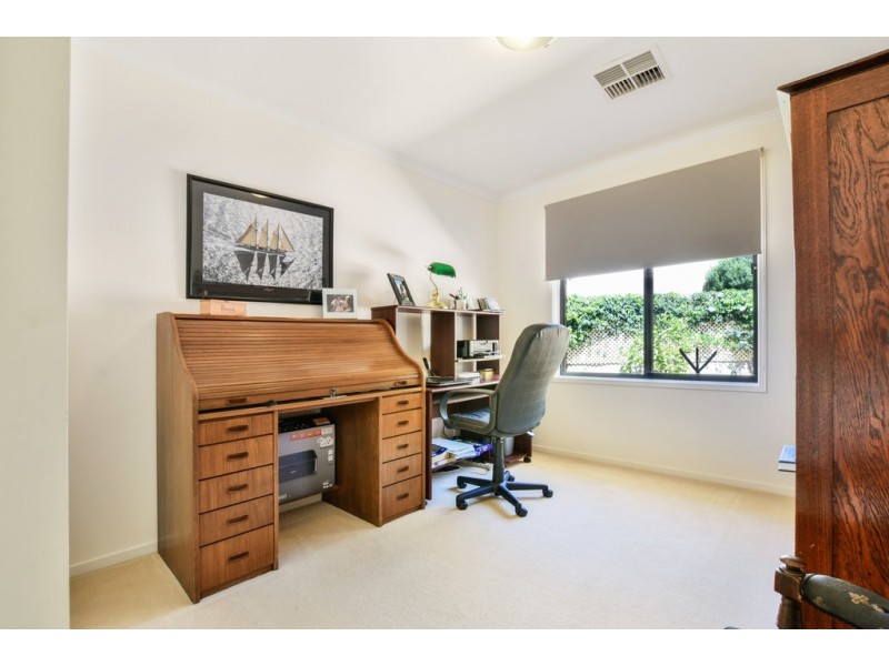 43 Curlew Street, Sheidow Park SA 5158